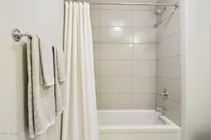 17850 N 68th St, Phoenix, AZ 85054 - Photo 21