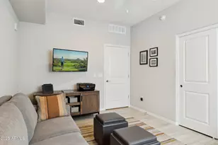 17850 N 68th St, Phoenix, AZ 85054 - Photo 23