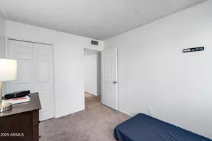 1032 E Redfield Rd, Tempe, AZ 85283 - Photo 13