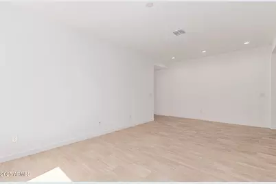 20262 W Monterey Way, Buckeye, AZ 85396 - Photo 23