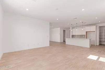 20262 W Monterey Way, Buckeye, AZ 85396 - Photo 7