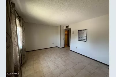 10045 W Coggins Drive, Sun City, AZ 85351 - Photo 7