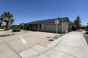 10045 W Coggins Dr, Sun City, AZ 85351 - Photo 17