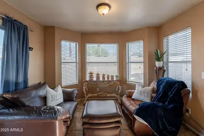 15211 N 89th Avenue, Peoria, AZ 85381 - Photo 7