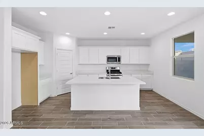 25224 N 165th Lane, Surprise, AZ 85387 - Photo 13