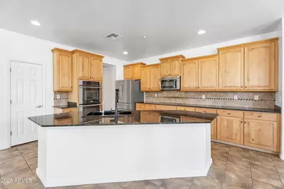 20507 W Daniel Place, Buckeye, AZ 85396 - Photo 9