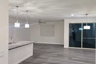 7321 N 123rd Dr, Glendale, AZ 85307 - Photo 3