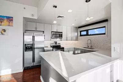 310 S 4th Street #601, Phoenix, AZ 85004 - Photo 5