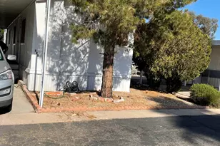 19401 N 7th St, Phoenix, AZ 85024 - Photo 1