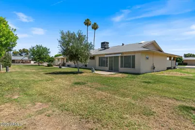 10895 W Clair Drive, Sun City, AZ 85351 - Photo 25