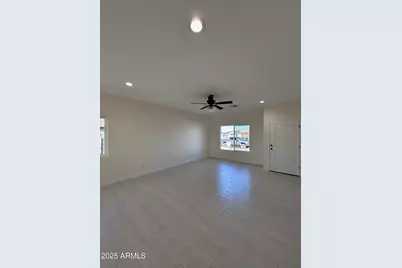 14860 S Capistrano Road, Arizona City, AZ 85123 - Photo 9