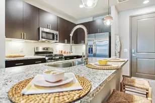 3601 N Central Ave, Phoenix, AZ 85012 - Photo 3