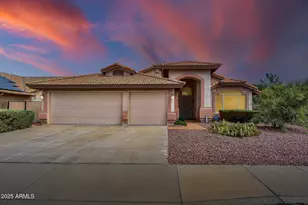 10936 N Ventana Dr W, Peoria, AZ 85373 - Photo 1