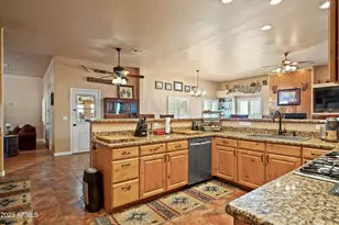 35916 N 213th Dr, Wittmann, AZ 85361 - Photo 3