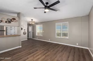 12811 N 19th Pl, Phoenix, AZ 85022 - Photo 9