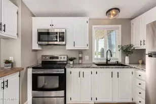 12811 N 19th Pl, Phoenix, AZ 85022 - Photo 13