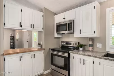 12811 N 19th Place, Phoenix, AZ 85022 - Photo 15