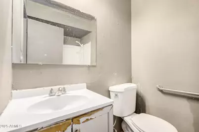 6426 W Mulberry Drive, Phoenix, AZ 85033 - Photo 17