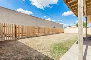 1512 W Crescent Ave, Mesa, AZ 85202 - Photo 29