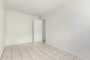 1512 W Crescent Ave, Mesa, AZ 85202 - Photo 17