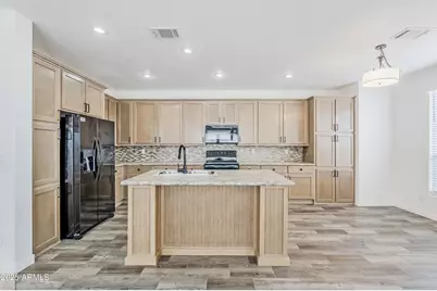 312 E O'Neil Drive #122, Casa Grande, AZ 85122 - Photo 7