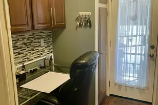 2050 W Dunlap Ave, Phoenix, AZ 85021 - Photo 9