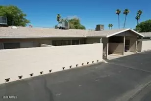 14023 N Newcastle Dr, Sun City, AZ 85351 - Photo 7