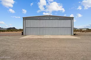 48235 N 513th Ave, Aguila, AZ 85320 - Photo 11