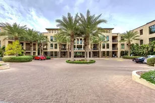 8 Biltmore Estate, Phoenix, AZ 85016 - Photo 1