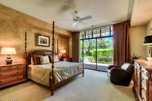 8 Biltmore Estate, Phoenix, AZ 85016 - Photo 9