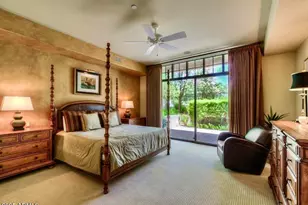 8 Biltmore Estate, Phoenix, AZ 85016 - Photo 9