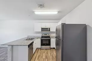 135 E Watson Pl, Casa Grande, AZ 85122 - Photo 5