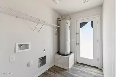 135 E Watson Place, Casa Grande, AZ 85122 - Photo 9