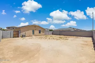 135 E Watson Pl, Casa Grande, AZ 85122 - Photo 15