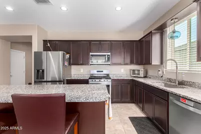 30128 W Weldon Avenue, Buckeye, AZ 85396 - Photo 9