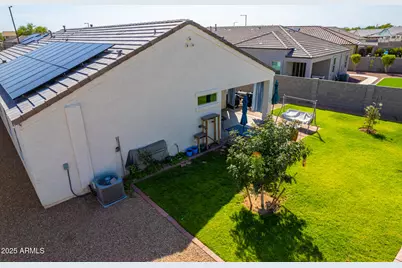 30128 W Weldon Avenue, Buckeye, AZ 85396 - Photo 35