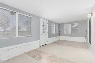 10022 W Mountain View Rd, Sun City, AZ 85351 - Photo 25