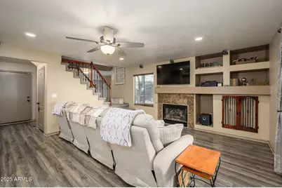 1723 E Pontiac Drive, Phoenix, AZ 85024 - Photo 7