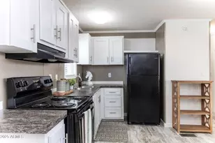 426 W Cottonwood Ln, Casa Grande, AZ 85122 - Photo 9