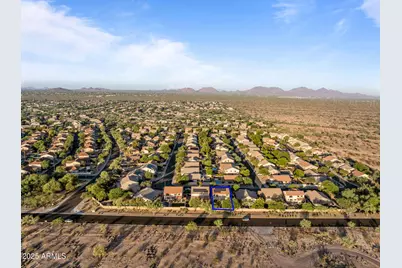 25830 N 40th Place, Phoenix, AZ 85050 - Photo 43