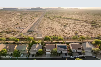 25830 N 40th Place, Phoenix, AZ 85050 - Photo 45