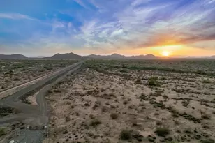 25830 N 40th Pl, Phoenix, AZ 85050 - Photo 53