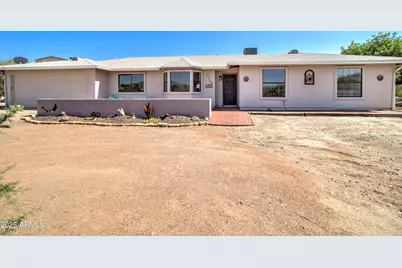 5808 S Miami Gardens Drive, Miami, AZ 85539 - Photo 1