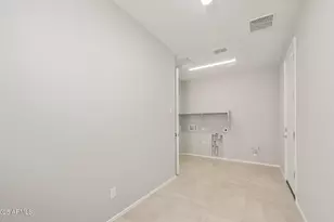 26651 W Kimberly Way, Buckeye, AZ 85396 - Photo 13