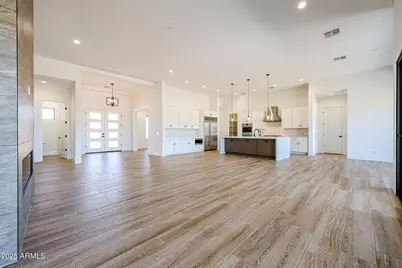 3283 W Mesquite Street, Phoenix, AZ 85086 - Photo 15