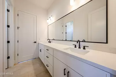 3283 W Mesquite Street, Phoenix, AZ 85086 - Photo 33