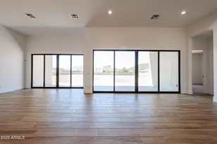 3283 W Mesquite St, Phoenix, AZ 85086 - Photo 17