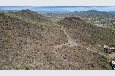 18Xx W Sentinel Rock Road #2, Phoenix, AZ 85086 - Photo 9