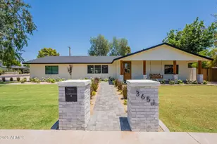 3651 N 49th Pl, Phoenix, AZ 85018 - Photo 1