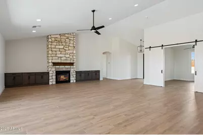 31625 N Misty Lane, San Tan Valley, AZ 85144 - Photo 11